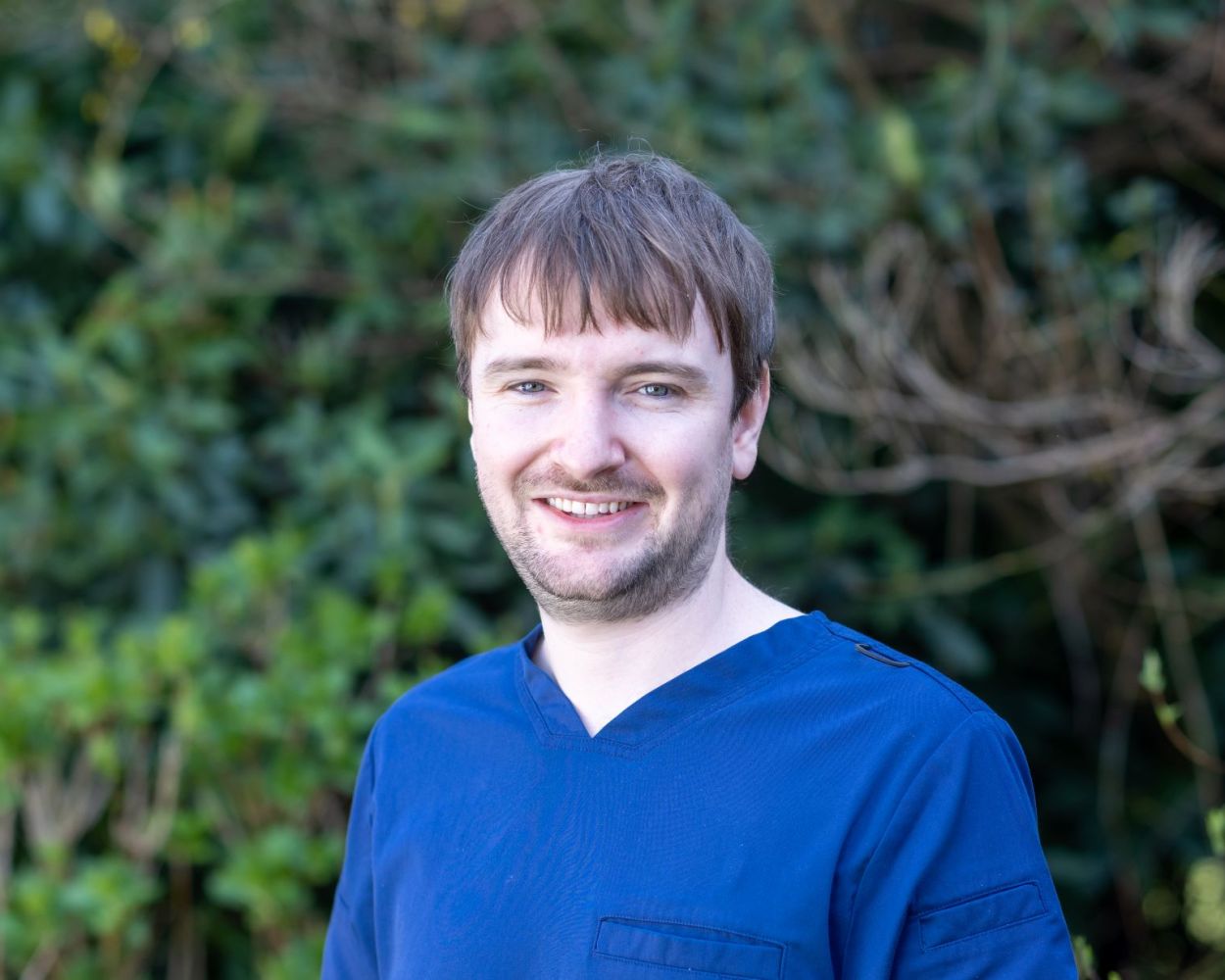 Dr Ashley Sim